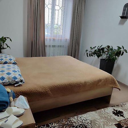 Amanat Guest House 비슈케크 외부 사진