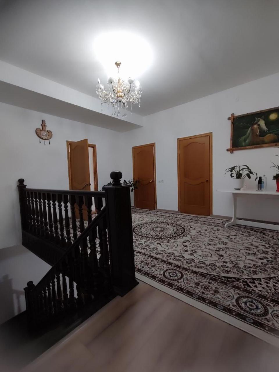 Amanat Guest House 비슈케크 외부 사진