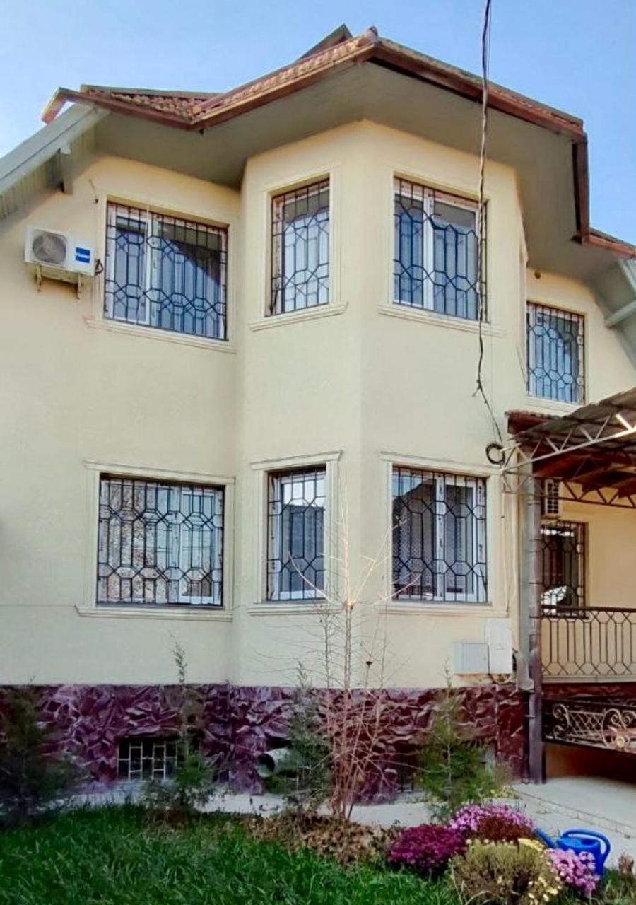 Amanat Guest House 비슈케크 외부 사진