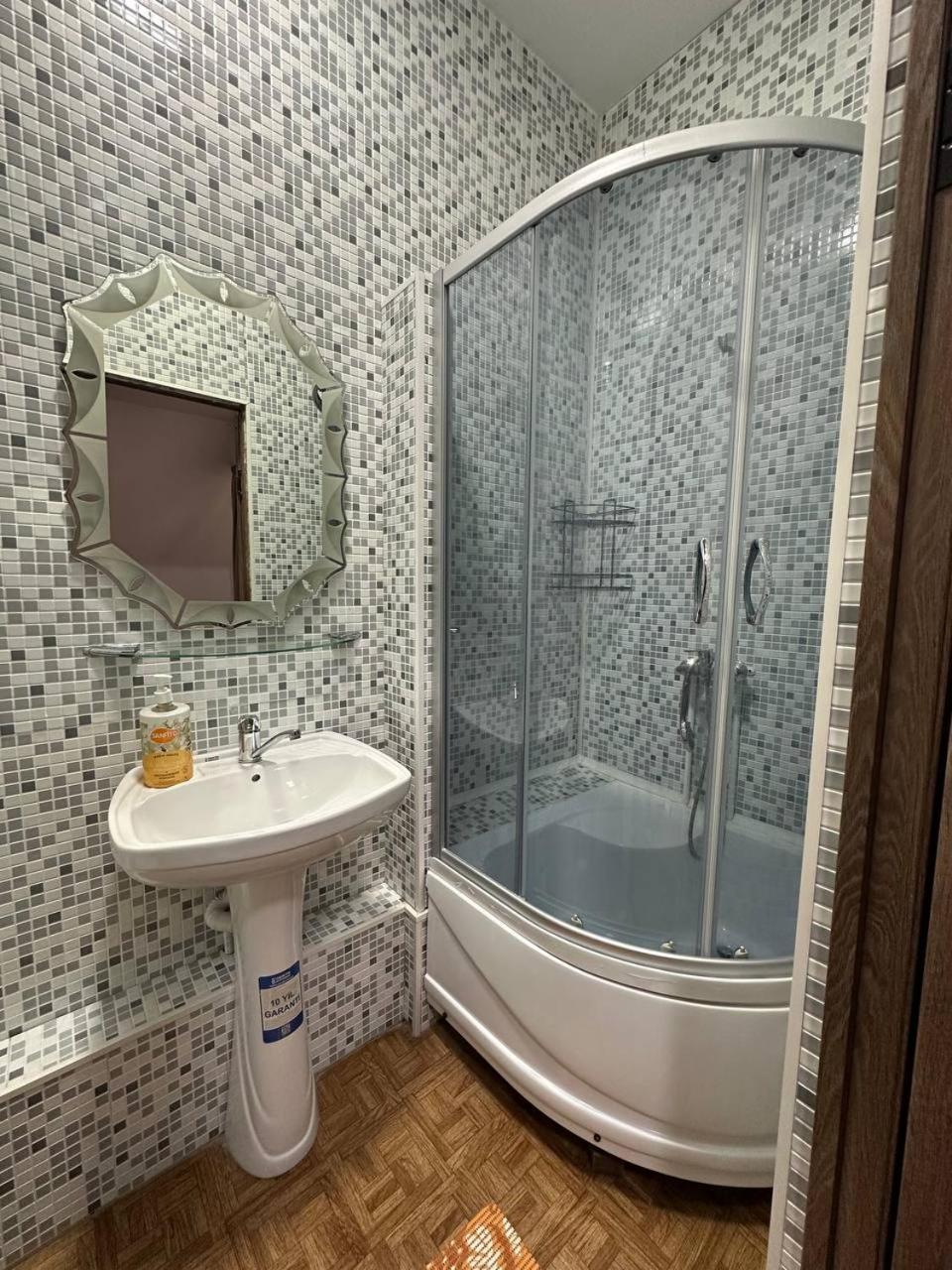 Amanat Guest House 비슈케크 외부 사진